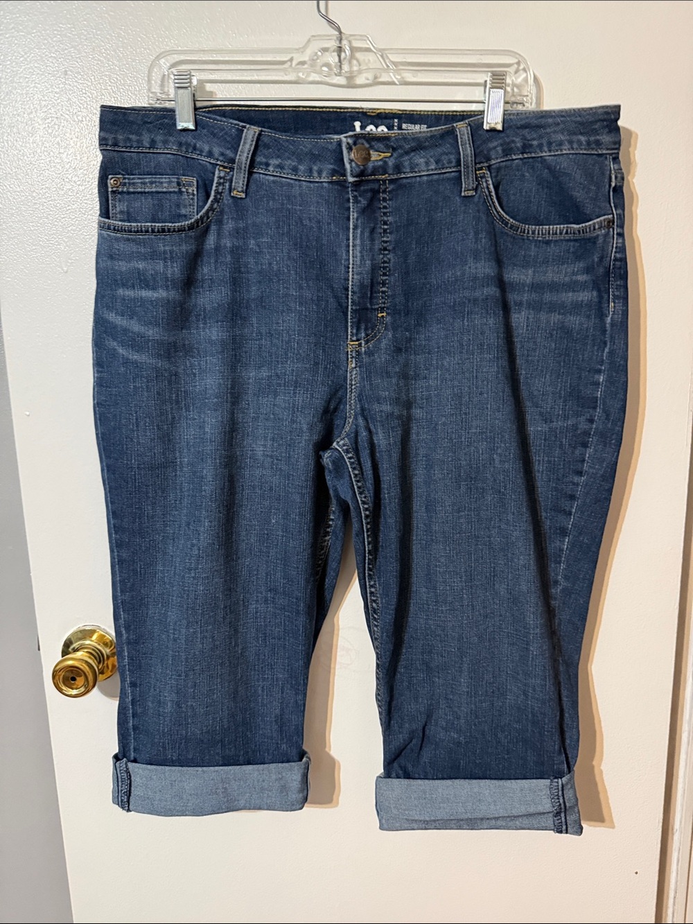 Lee Men’s Dark Blue Relaxed Denim Capris